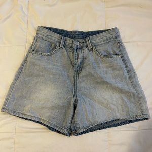 Highwaist Jean Short